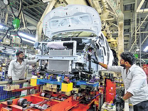 According to Nissan Motor, that both Renault and Nissan will unveil a five-seater and a seven-seater SUV soon.