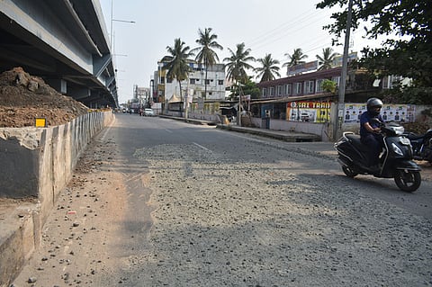 Highways, TWAD begin repairs on GN Mills service road