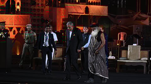 Vice President Of India, Jagdeep Dhankhar, received by Sadguru Jaggi Vasudev during Maha Shivaratri celebrations at Isha Yoga.