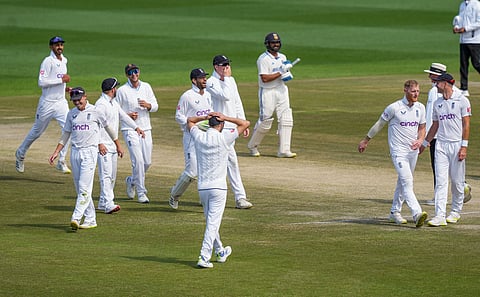 England players gradually lose steam to endure tough day