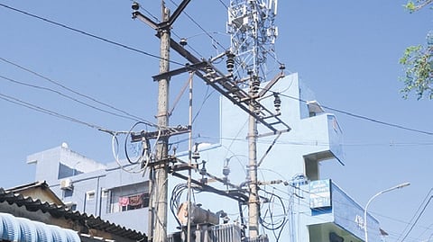 Residents of Chennai have alleged voltage fluctuations and frequent power outage