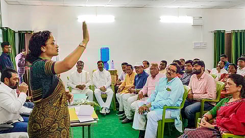 Former Jharkhand CM Hemant Soren's wife Kalpana Soren being welcomed by party workers after she was declared as party's candidate from Gandey Assembly constituency.