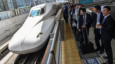 Snake on a train delays Japanese bullet service