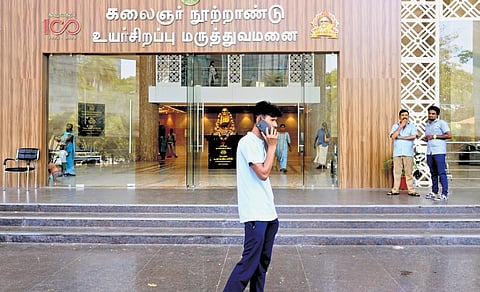 Attendants and staff at Kalaignar centenary super speciality hospital in Guindy have to come out of the building every time they want to make a call 