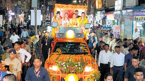 Chhattisgarh CM Sai and Union Minister Pradhan during the roadshow in Jharsuguda  