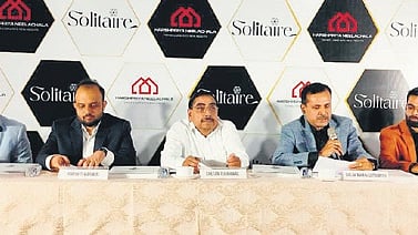 The promoters announcing the project on Friday 