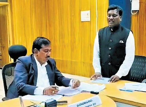 Visually challenged candidate Deelip Boosa files his nomination papers for Bidar LS seat on Friday