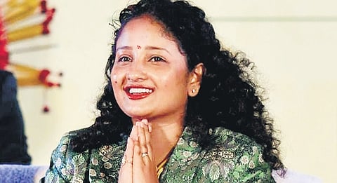 Kalpana Soren at centre stage of JMM’s ‘Nyay Ulgulaan Rally’