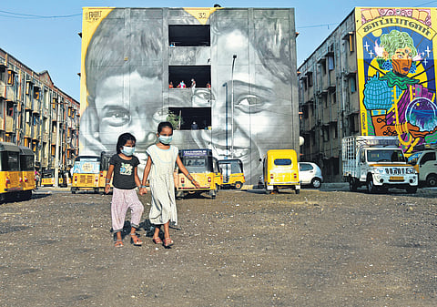 wn for its controversial nature in the past, murals unveils a new face of brushing solidarity among the locale.