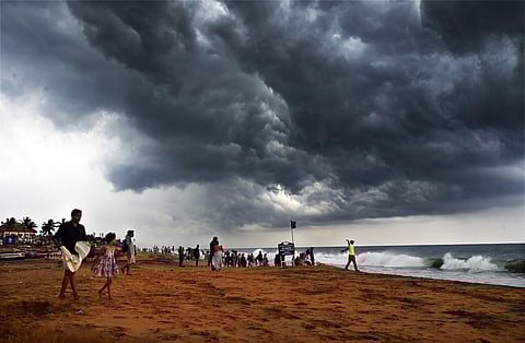 Chalai ward councillor Simi Jyothish said that many shops and houses were flooded following the rain on Saturday night. 