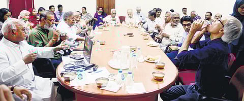 Celebrating communal harmony in an exchange of views through a roundtable discussion.