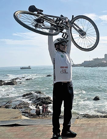 Manmohan Singh on the Kashmir to Kanyakumari solo tour in 2023