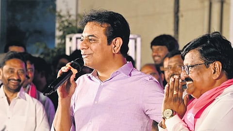BRS working president KT Rama Rao addresses the party workers in Hanumakonda. 