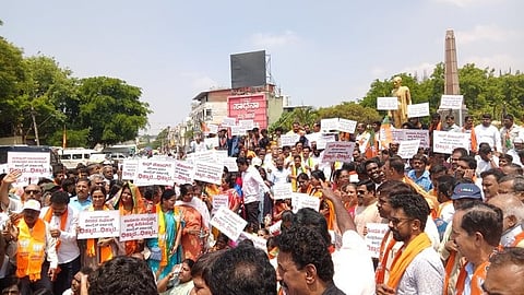 BJP hold protests over Neha Hiremath's murder across Karnataka