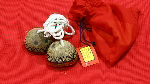 The coconut shell walk