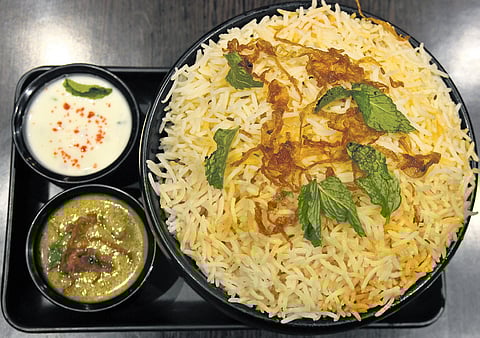 Emphasising the essence of these traditions, the Royal Reve Hotel has curated a menu that embodies regal splendour and minimalism, offering a feast fit for royalty. 