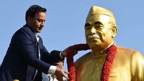  Babu Jagjivan Ram's statue 