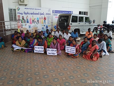  Afraid to go close to the bushes after dusk without assistance, many women say they wait till daybreak to relieve themselves.