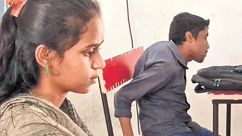 Ramannagari Bhargavi (L) and Guru Swami