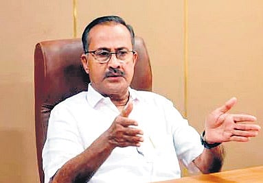 Introspect, don’t blame others, League tells Pinarayi Vijayan