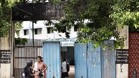 Chennai: Men use abandoned building to flash girls at dental college women’s hostel