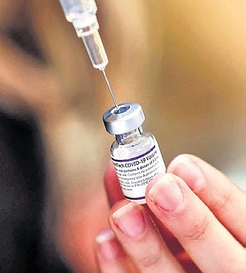 AstraZeneca admitted that the vaccine developed with the University of Oxford to protect against COVID-19 may cause Thrombosis, a UK daily reported.