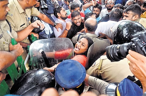 BJP protest over waterlogging, 
sanitation issues turns violent