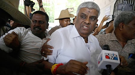 JDS MLA HD Revanna taken to Bowring hospital for medical checkup before producing in front of Judge, in Bengaluru