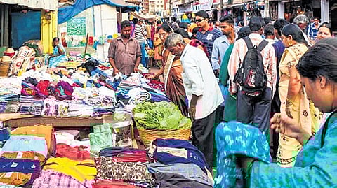 Asia’s biggest wholesale market Gandhi Nagar