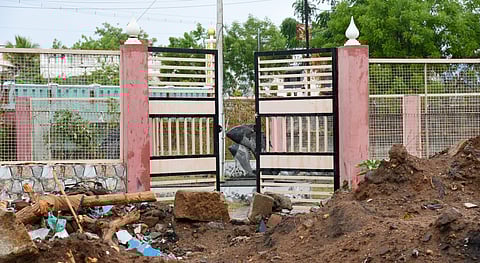 Park beside Uzhavar Santhai at Anna Nagar in Tiruchy 