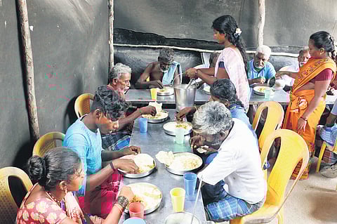The canteen has been offering free lunch to Perumbakkam residents since 2014 and recently started charging `10