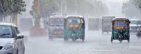 Heavy rain likely in coastal districts od Andhra for next two days