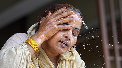 The court held that the authorities have failed to take appropriate steps to protect the people from the heat wave.