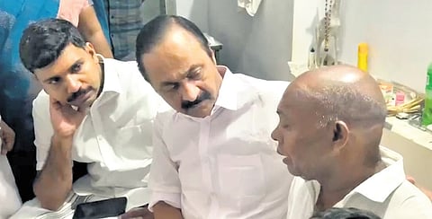 Leader of Opposition 
V D Satheesan visiting the house of Bahuleyan who died in fire tragedy, at Thiruth in Malappuram