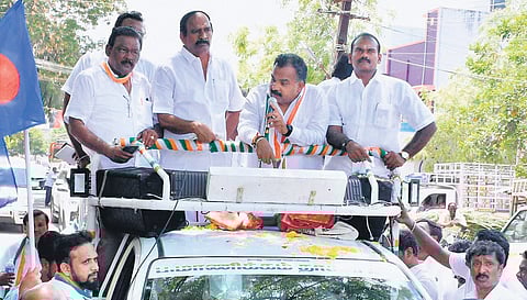 Manickam Tagore campaigning in Virudhunagar