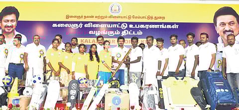 TN sports minister Udhayanidhi Stalin distributing sports kit on Saturday