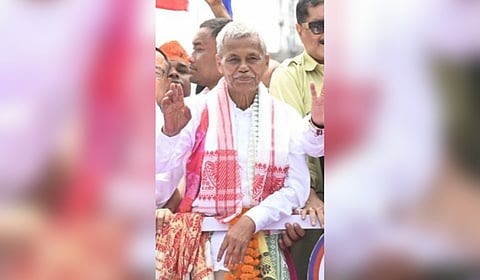 Asom Gana Parishad (AGP) leader Phani Bhushan Choudhury sobbed inconsolably after resigning as an MLA on Friday.