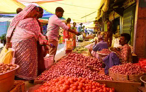 Veggie prices soar due to dip in supply, rise in transport cost