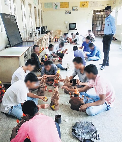 Inmates being trained in making Ganesha idols at the special home of ECHO in Bengaluru 