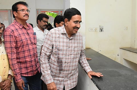Municipal Administration Minister Dr P Narayana inspecting Anna canteen in Nellore city. 