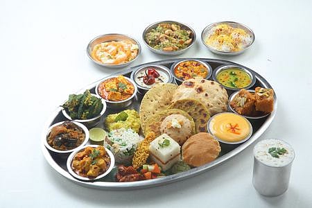 Veg thali turned dearer in June, non-veg thali prices dropped month-on-month: CRISIL