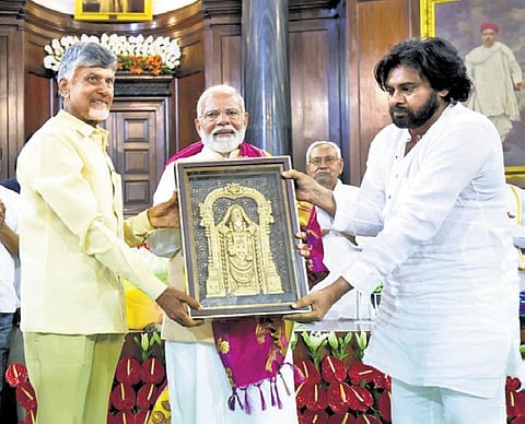 Chandrababu Naidu & Pawan Kalyan with PM Modi during the NDA Parliamentary meeting in Delhi