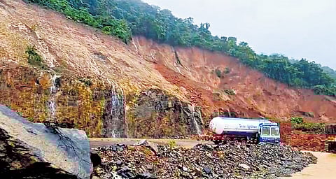 Work on clearing the NH-66 at Shirur of debris was temporarily stopped due to rain