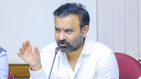 Karnataka Labour Minister seeks Rs 1 fuel cess to fund healthcare of unorganised workers