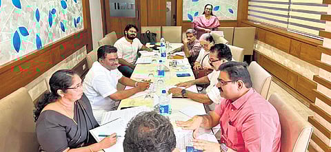 Mayors M Anilkumar (Kochi), M K Varghese (Thrissur), Muslih Madathil (Kannur), Prasanna Earnest (Kollam) and Beena Philip (Kozhikode) during the Mayors’ council meet at Broad Bean Hotel in Kannur