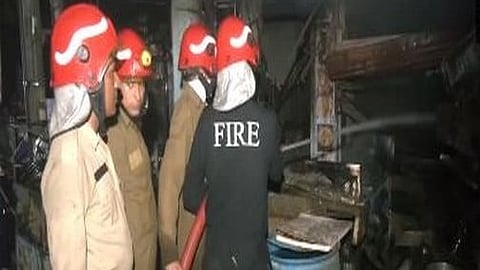Delhi: Fire breaks out at restaurant in INA market, 4-6 people injured.