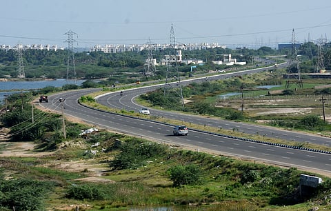 Thiruporur bypass works along OMR gets completed. Road thrown open for traffic. 