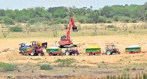 41 Ai-based e-check gates coming up to prevent illegal mineral transportation in Madhya Pradesh 
