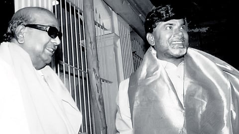 Andhra Pradesh CM Chandrababu Naidu with former TN CM M Karunanidhi