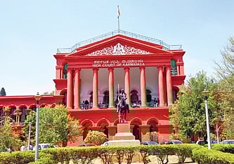 Crime number, offence must be in notice to accused: Karnataka HC
